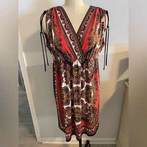 London Times V-Neck Dress- With Cinch At Shoulder Sleeves- Size 12